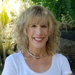 Meet your Posher, Roberta